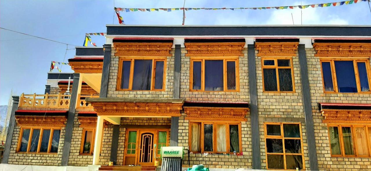 Ladakh Country Inn Leh Exterior photo